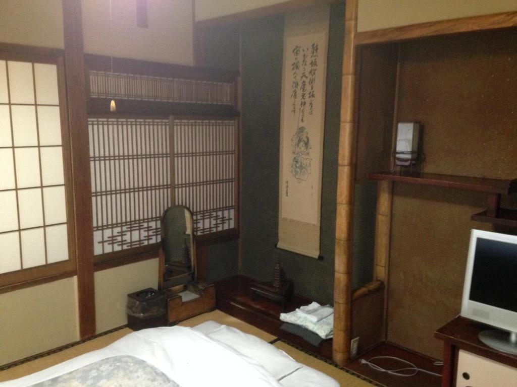 Ryokan Chuokan Shimizuya Nagano
